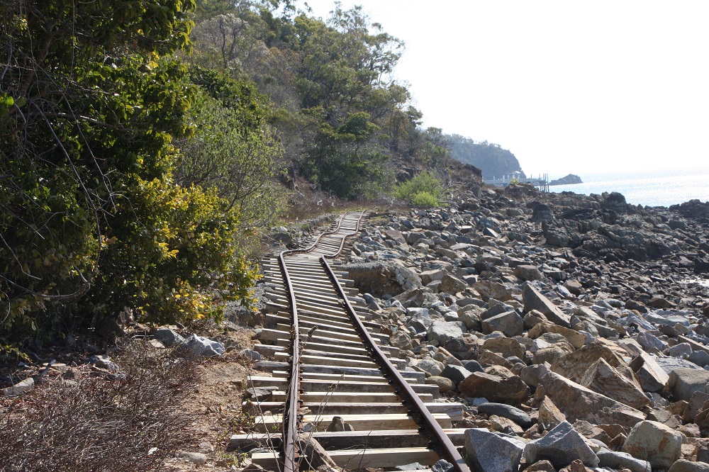This railway line used to take guests from the jetty to the resort. It's pretty obvious that that isn't happening.