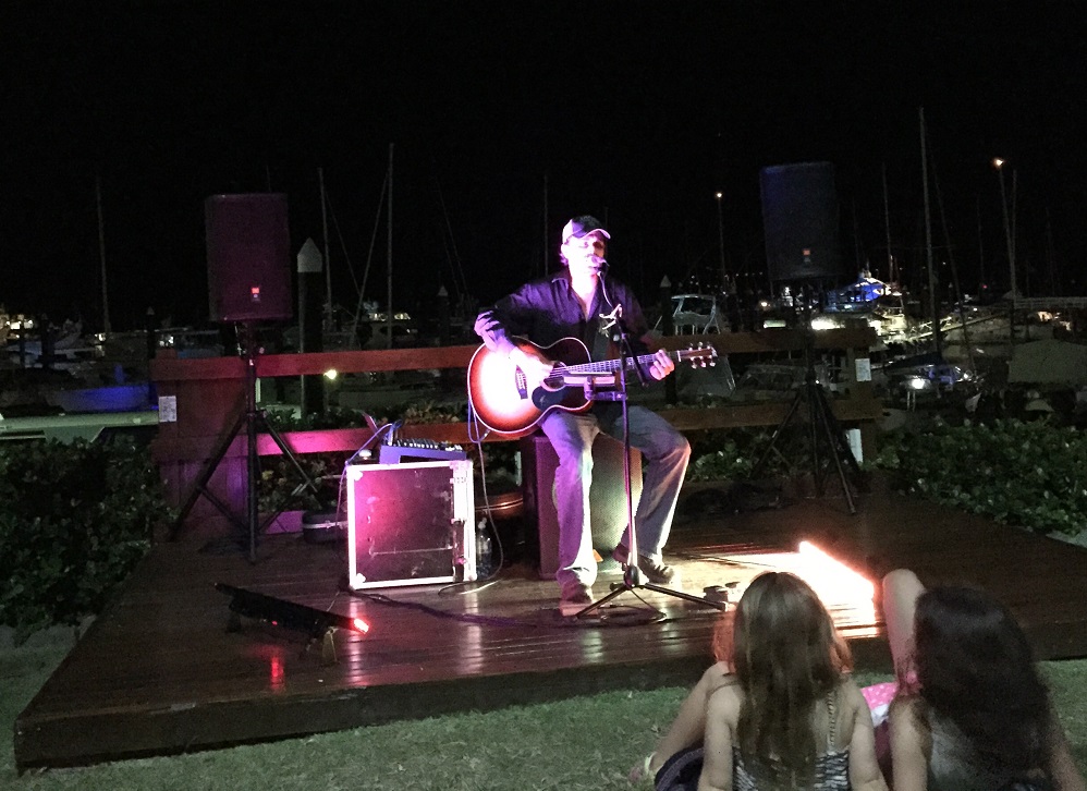 Sitting on the grass at the marina listening to good live music - fantastic!