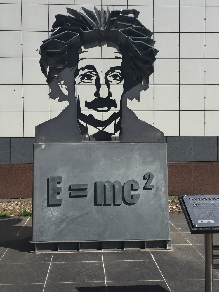 The Einstein sculpture at Questacon.