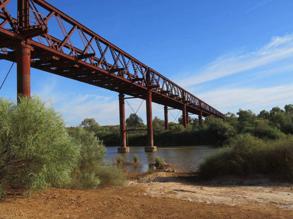The rail bridge over the Algebuckina Creek.