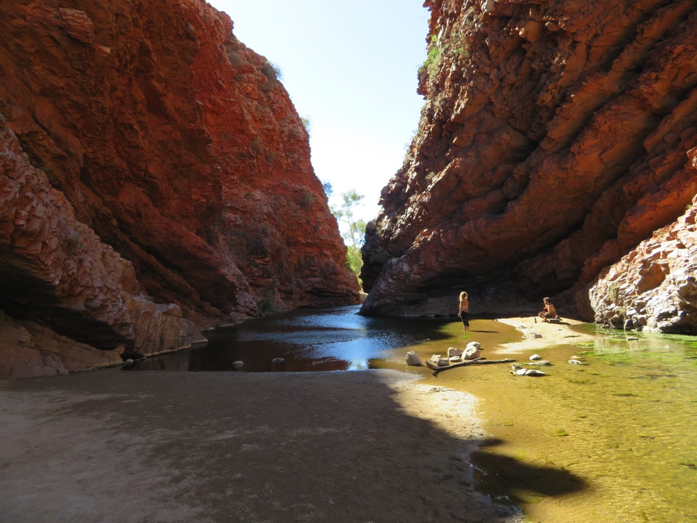 A very pretty chasm where two caterpillars meet. There is a sense of tranquility around the waterhole. Simpsons Gap