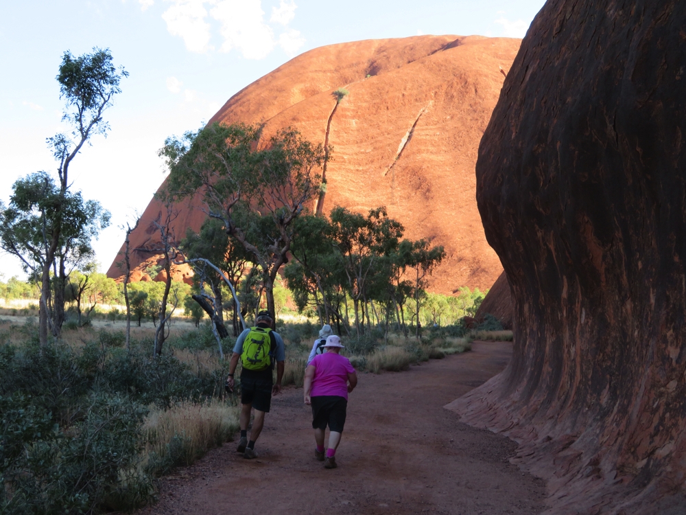 Walking the base of Uluru. A lovely walk 